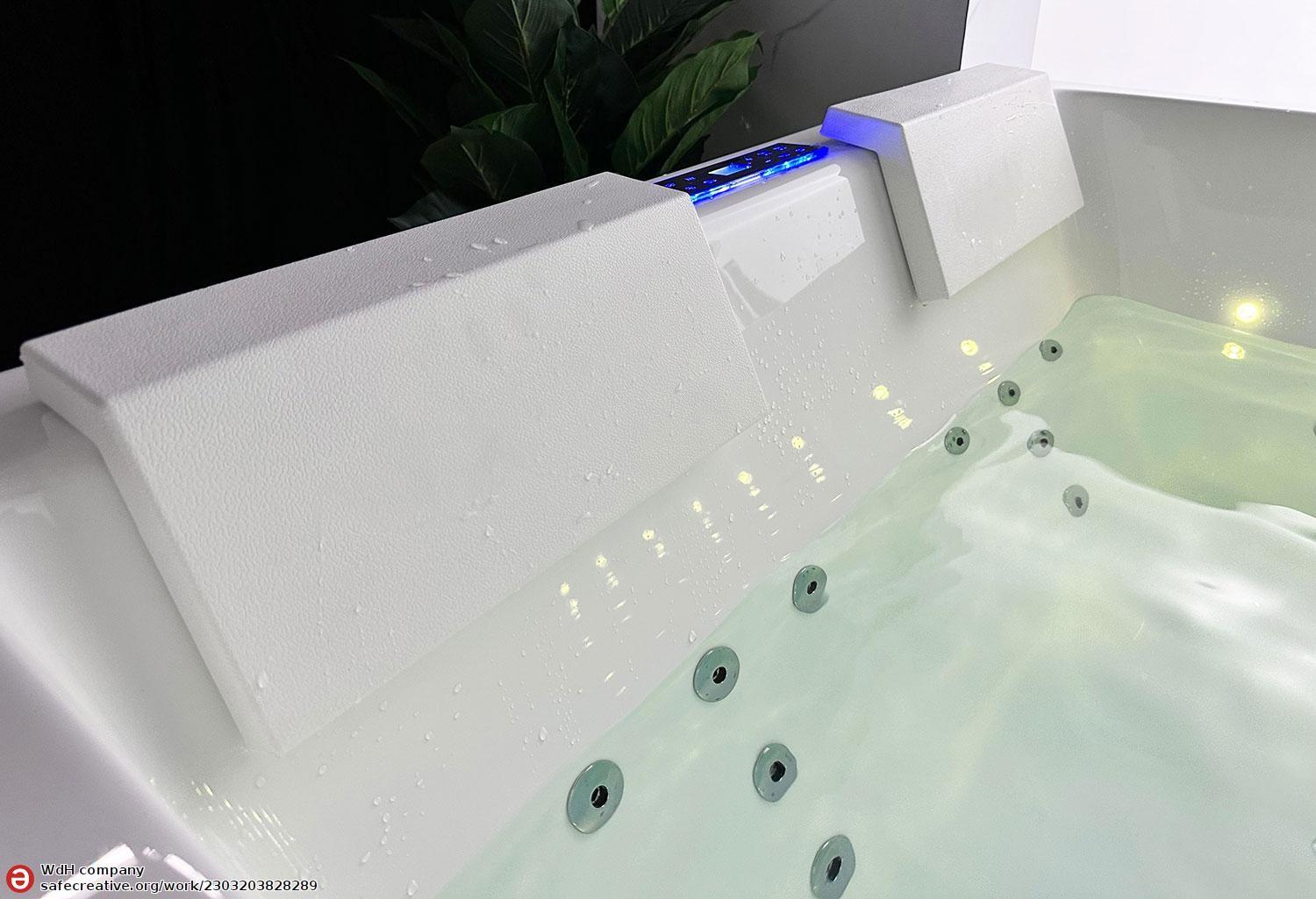 Vasca idromassaggio jacuzzi MAKRI