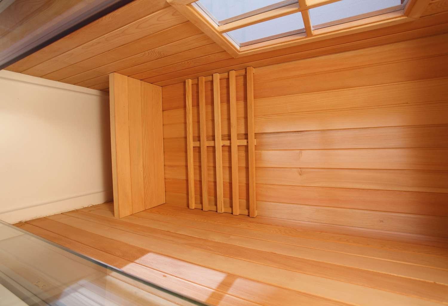 Sauna finlandese + Bagno turco con doccia idromassaggio AS-002