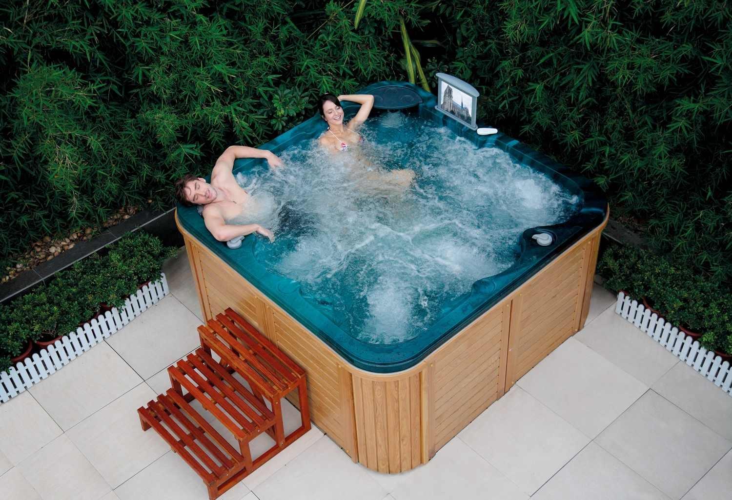 Vasca idromassaggio da esterno jacuzzi Nectar Plus