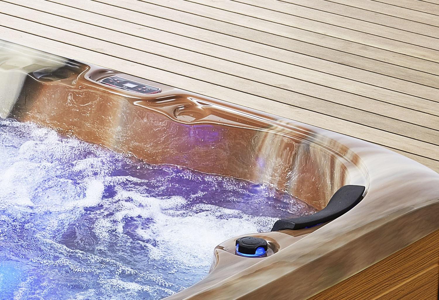 Vasca idromassaggio da esterno jacuzzi Velvet