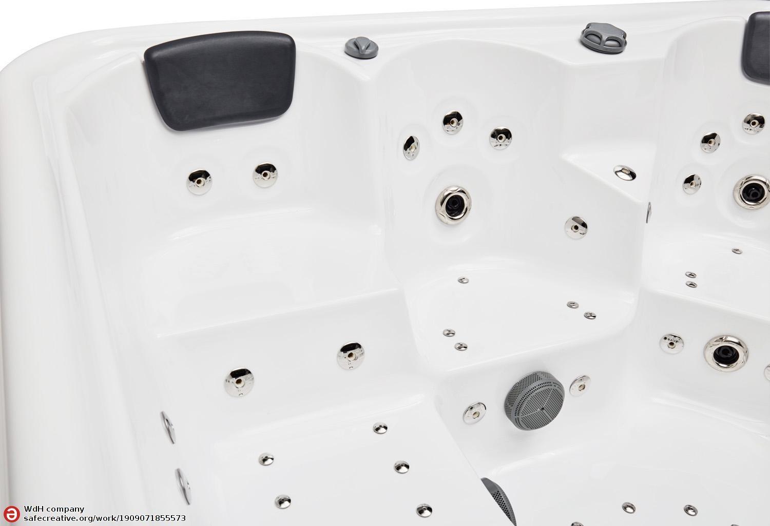 Vasca idromassaggio da esterno jacuzzi Aquamarine Plus