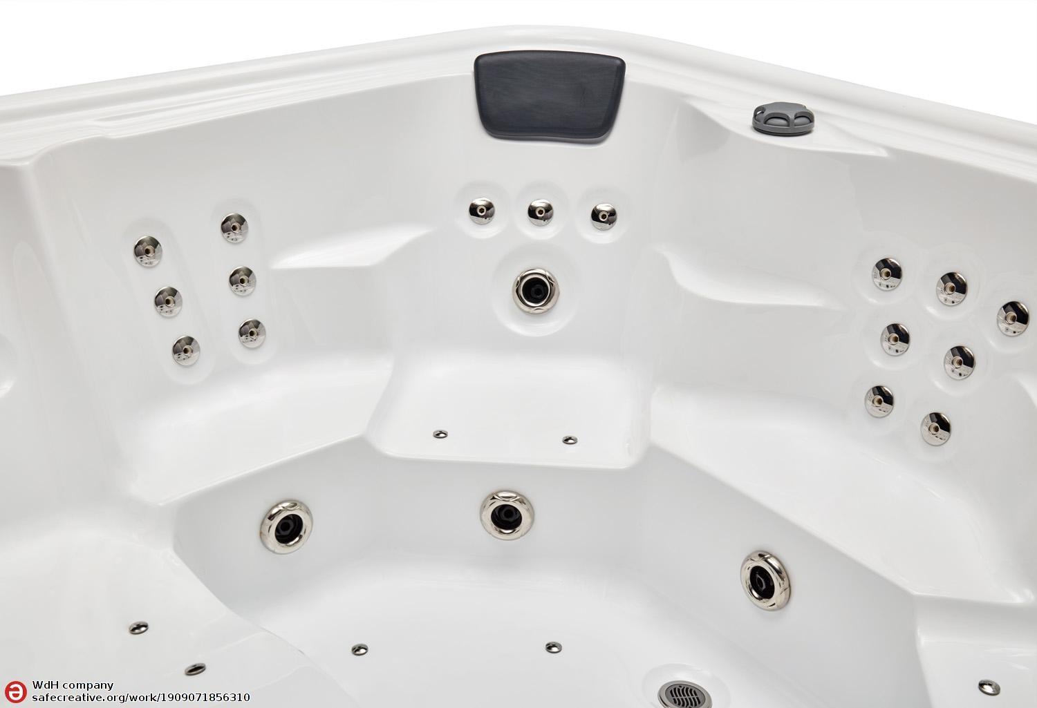 Vasca idromassaggio da esterno jacuzzi Coral