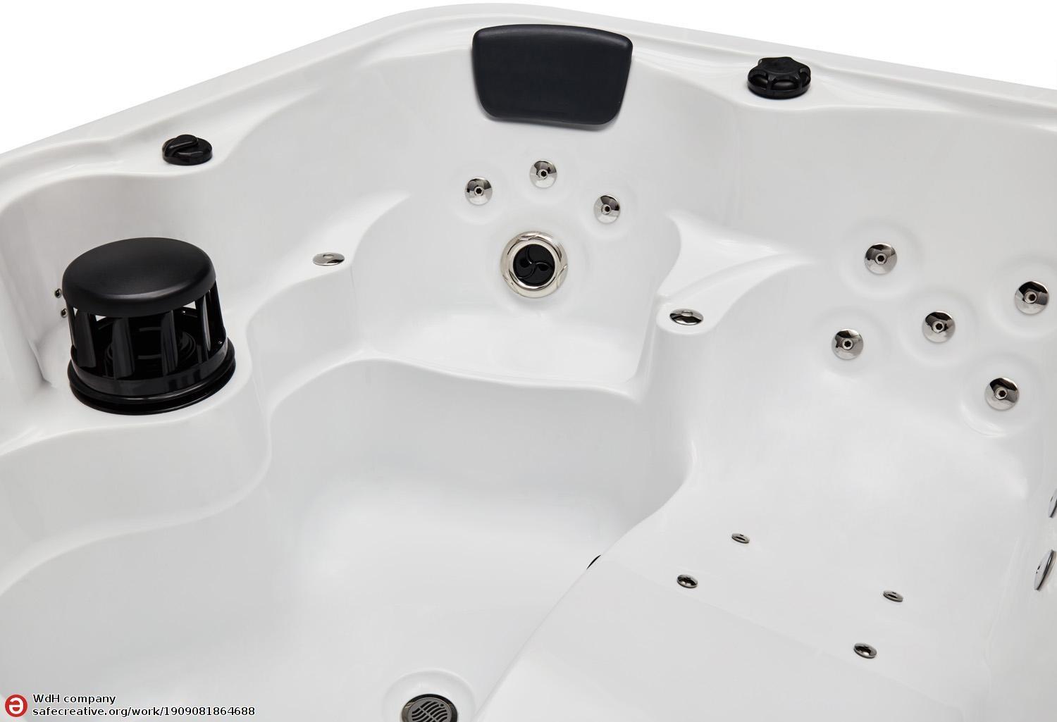 Vasca idromassaggio da esterno jacuzzi Azure