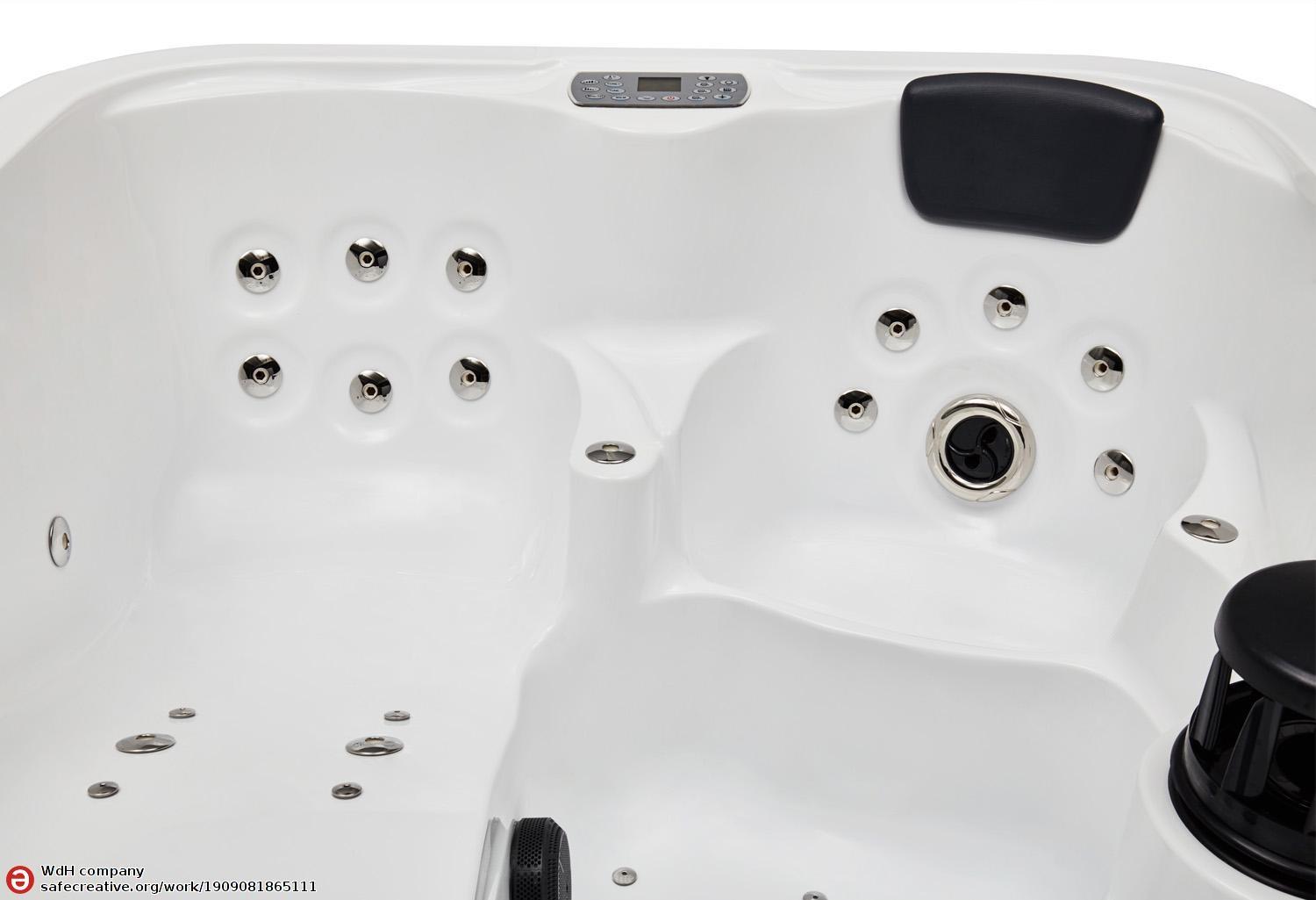 Vasca idromassaggio da esterno jacuzzi Azure Plus