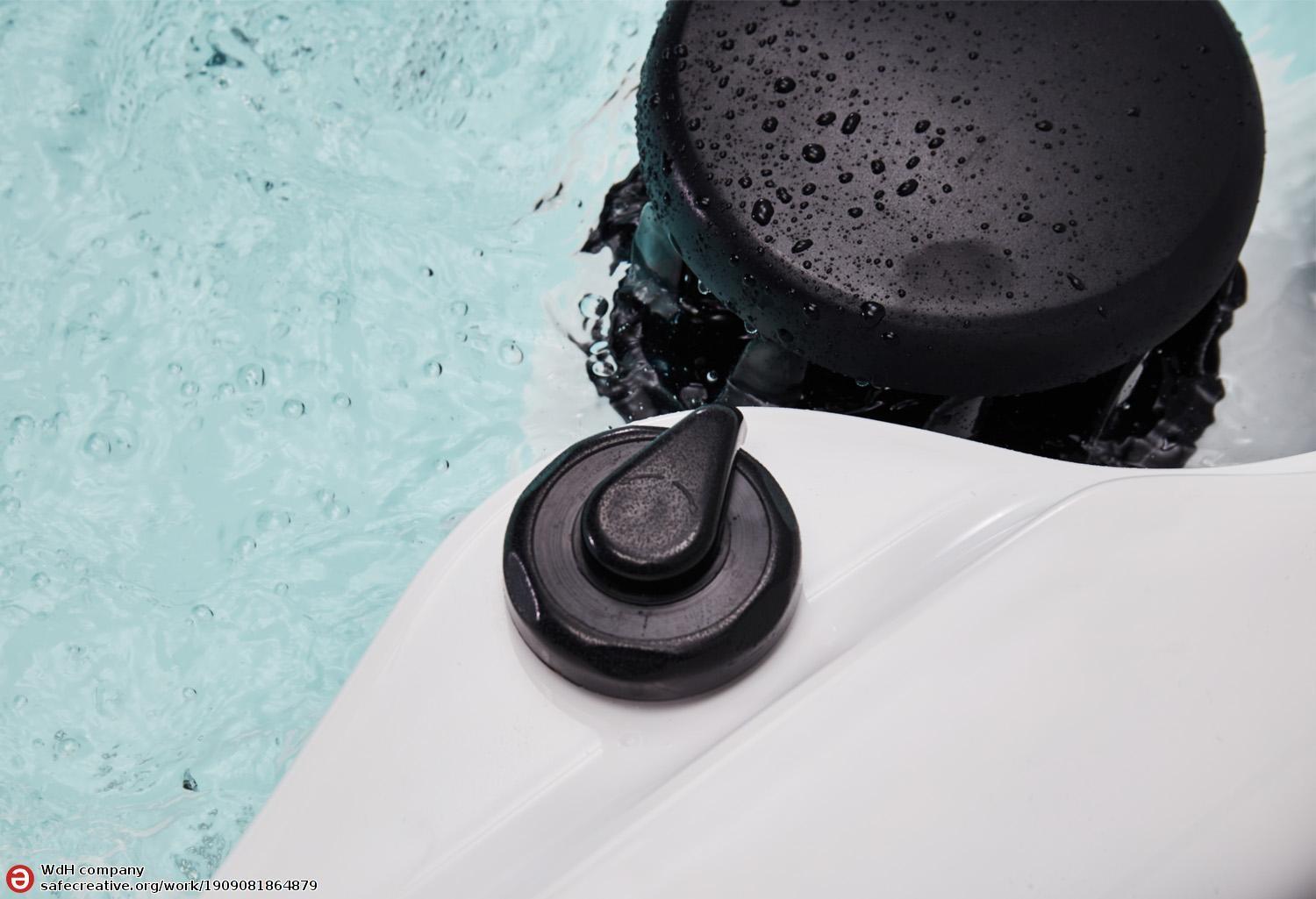 Vasca idromassaggio da esterno jacuzzi Azure Plus