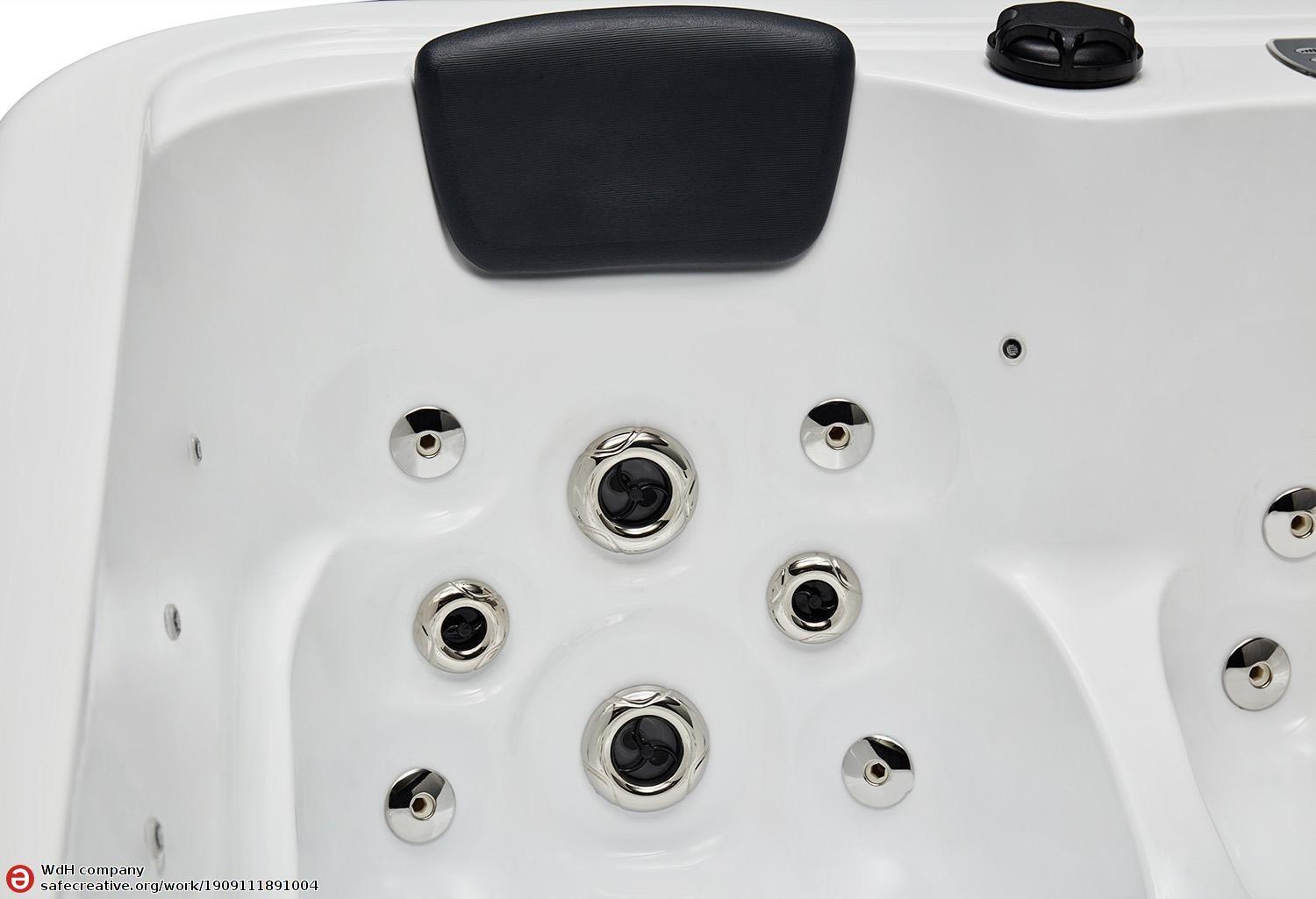 Vasca idromassaggio da esterno jacuzzi Harmony