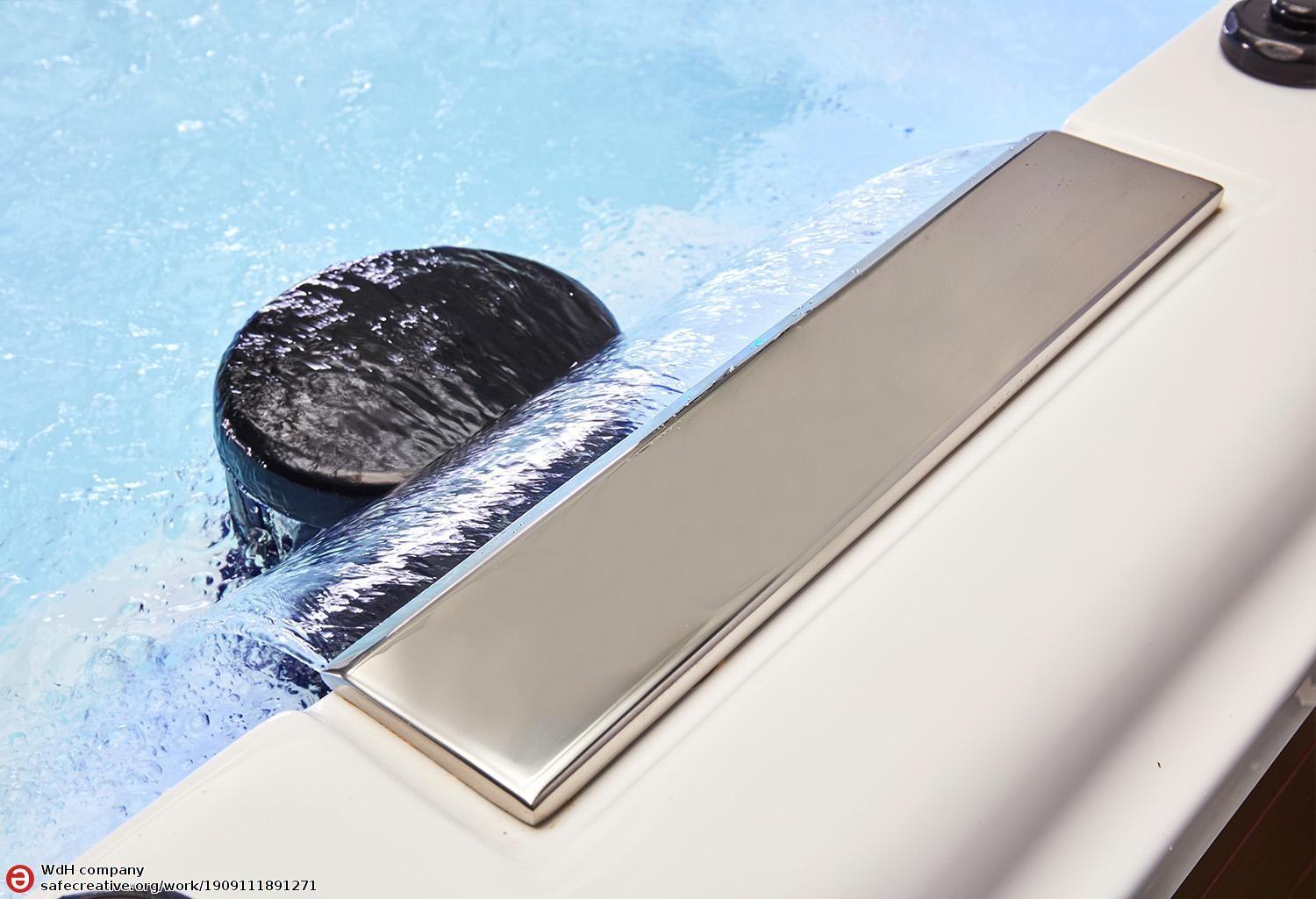 Vasca idromassaggio da esterno jacuzzi Inspire