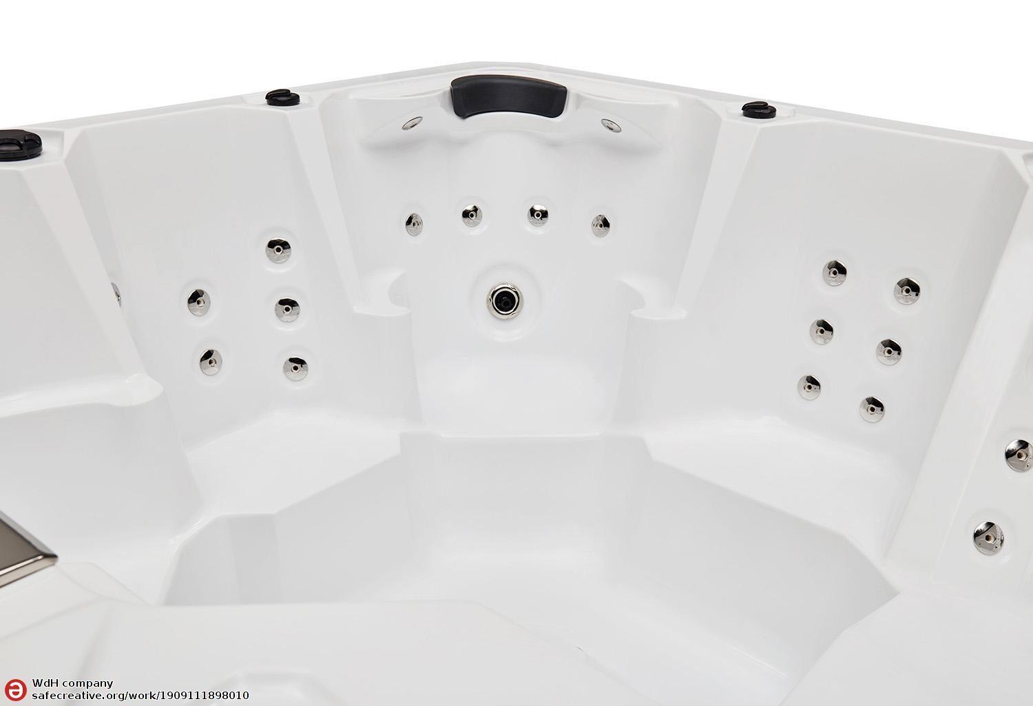 Vasca idromassaggio da esterno jacuzzi Dream Ground