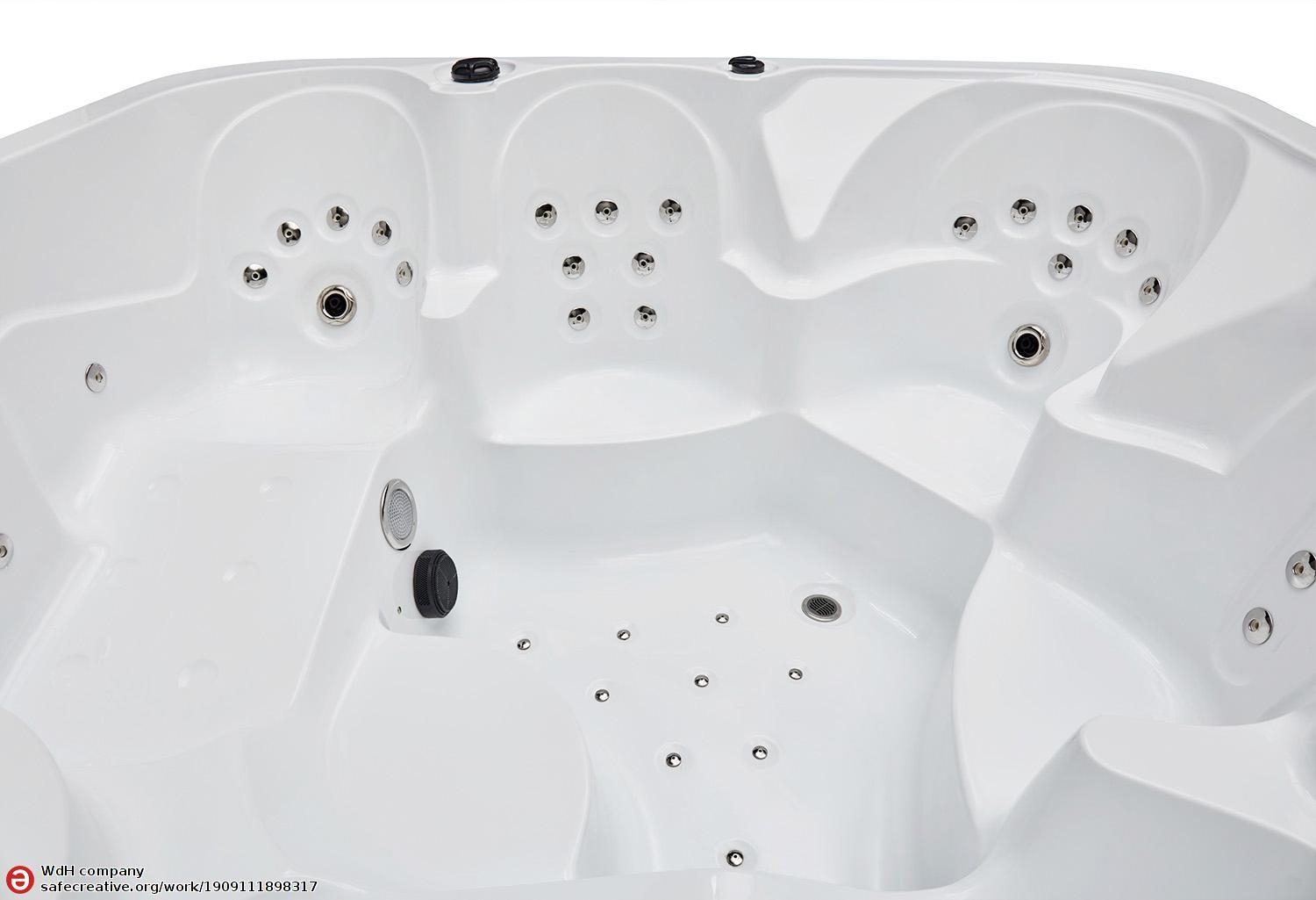 Vasca idromassaggio da esterno jacuzzi Nectar