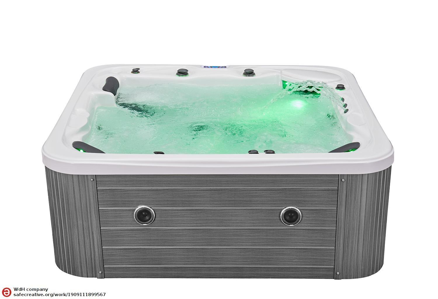 Vasca idromassaggio da esterno jacuzzi Nova