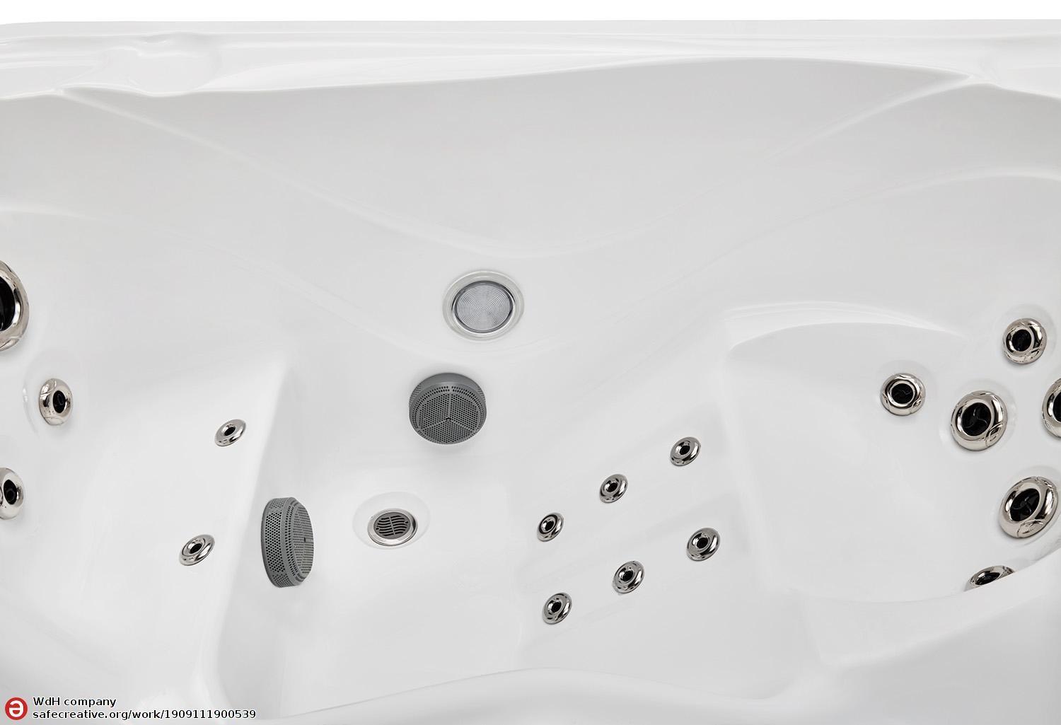 Vasca idromassaggio da esterno jacuzzi Grace