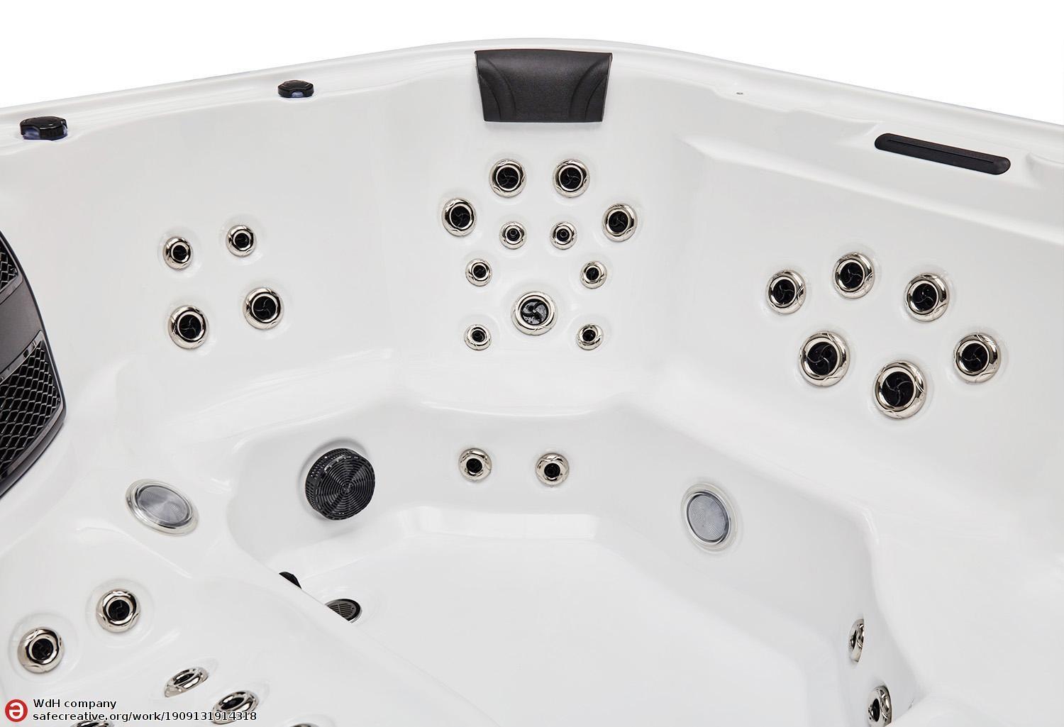 Vasca idromassaggio da esterno jacuzzi Solstice